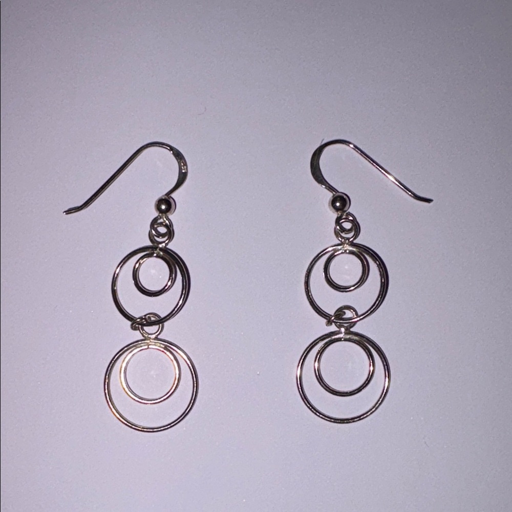 Elegant Gold Hoop Earrings
